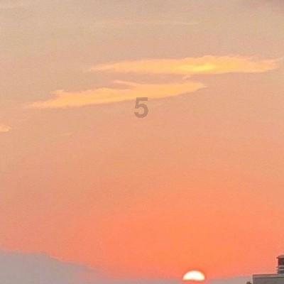 ￼ 急问 男进 和前男友分手 想要回之前的消费 正常的男人应该作何反应？游戏画面